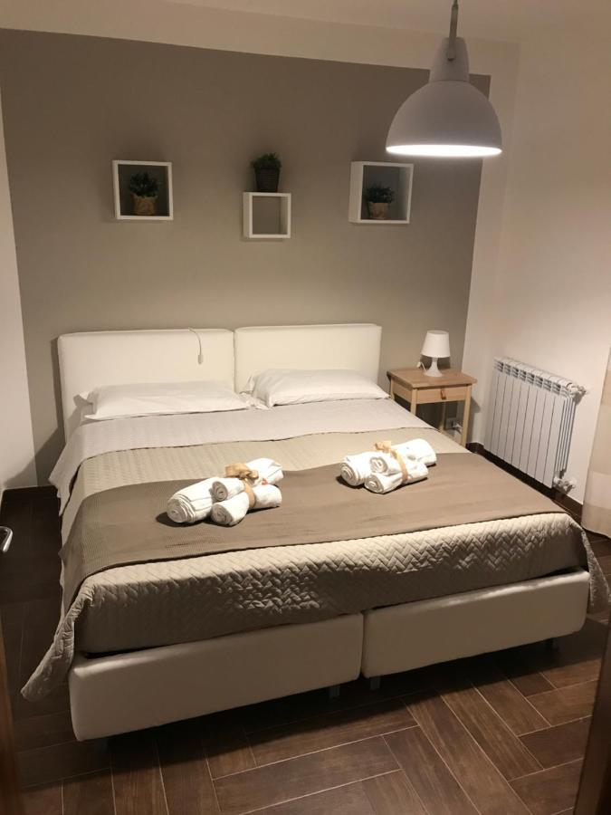 Il Borghetto Di San Giuseppe Etnarooms&Apartments นีโกโลซี ภายนอก รูปภาพ