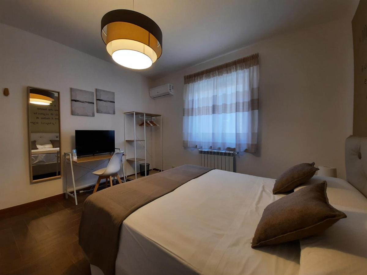 Il Borghetto Di San Giuseppe Etnarooms&Apartments นีโกโลซี ภายนอก รูปภาพ
