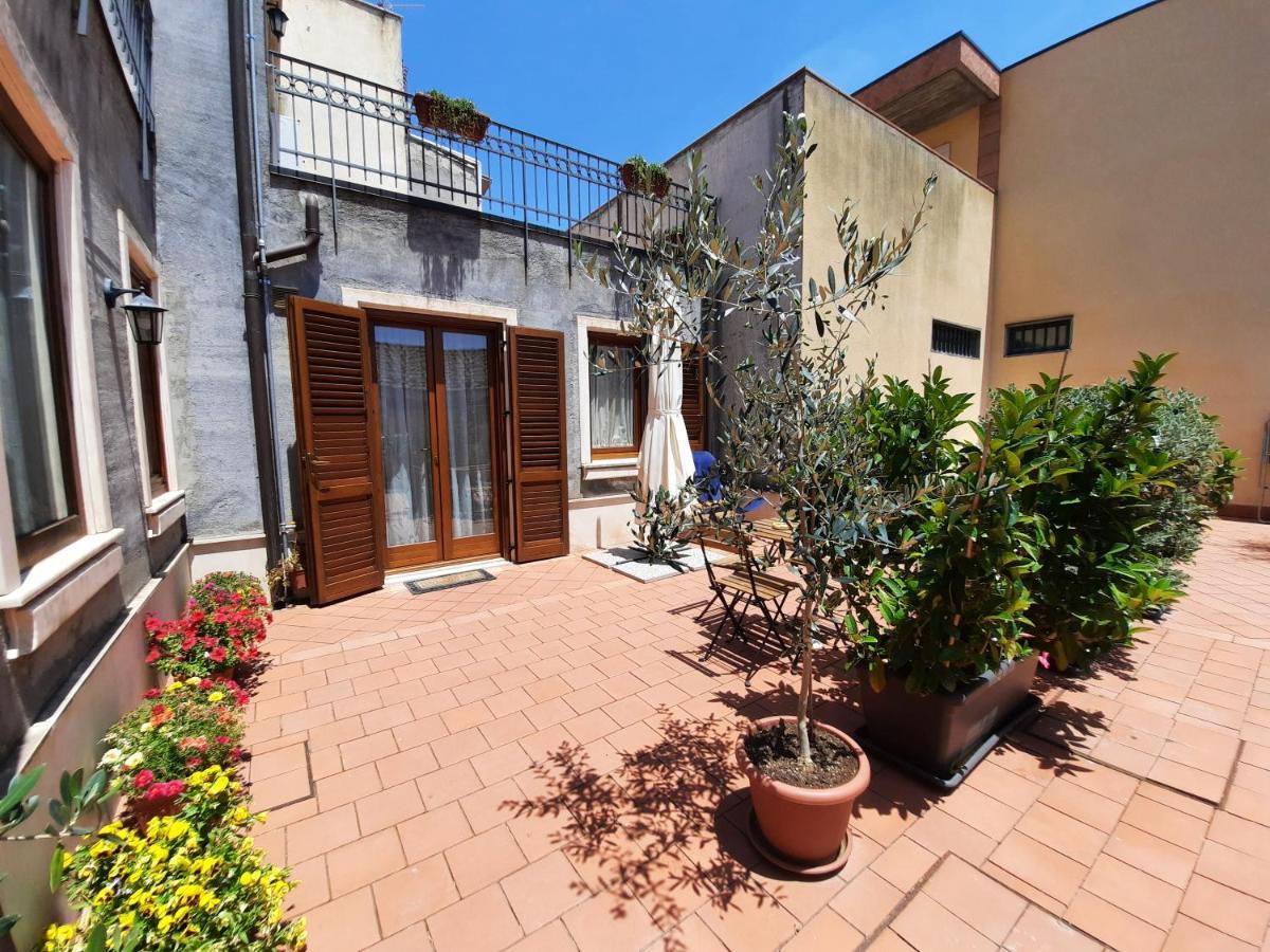 Il Borghetto Di San Giuseppe Etnarooms&Apartments นีโกโลซี ภายนอก รูปภาพ