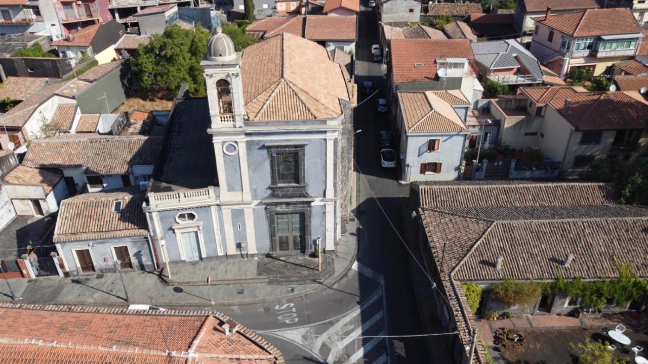 Il Borghetto Di San Giuseppe Etnarooms&Apartments นีโกโลซี ภายนอก รูปภาพ