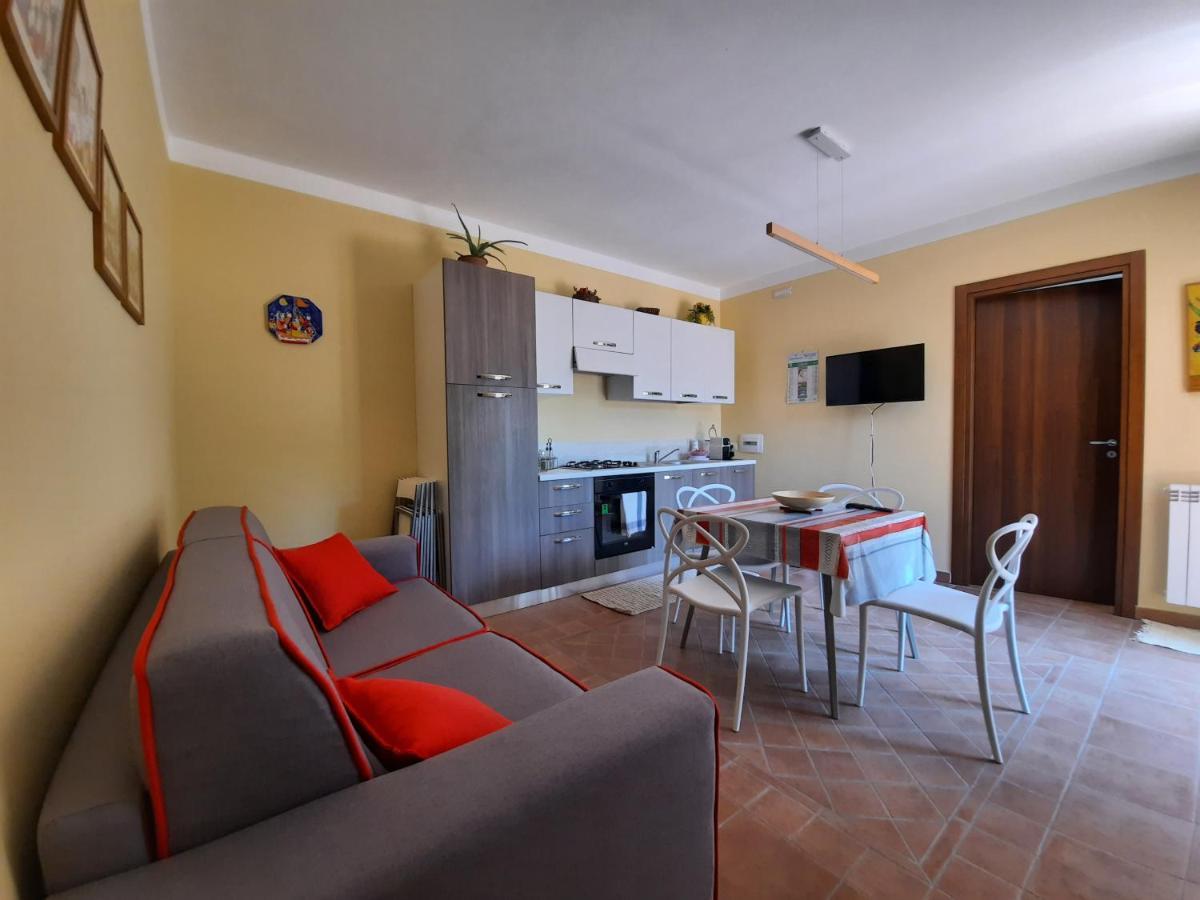 Il Borghetto Di San Giuseppe Etnarooms&Apartments นีโกโลซี ภายนอก รูปภาพ