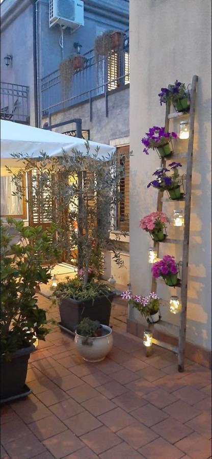 Il Borghetto Di San Giuseppe Etnarooms&Apartments นีโกโลซี ภายนอก รูปภาพ